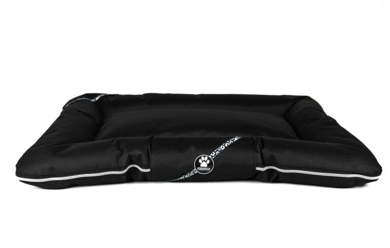 Almohadón desmontable y lavable – cómodo, resistente y antidesgarro. Con cierre para fácil limpieza y disponible en talles S, M y L, pensado para brindar el mejor descanso a tu perro